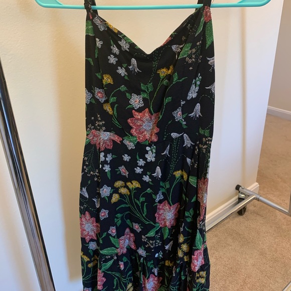 Black and Floral Dress - Picture 2 of 5